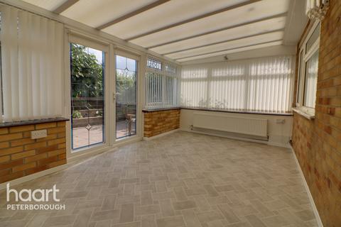 14 Barham Close, Peterborough, PE2 8TU