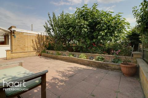 14 Barham Close, Peterborough, PE2 8TU