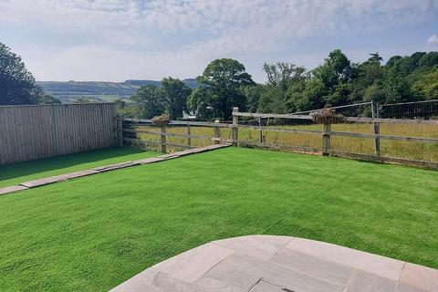 131 Rhiw Road, Rhiwfawr, Swansea, SA9 2RF