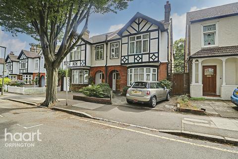 11 Fairfield Road, Bromley, BR1 3QN