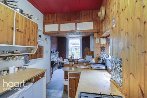 11 Fairfield Road, Bromley, BR1 3QN