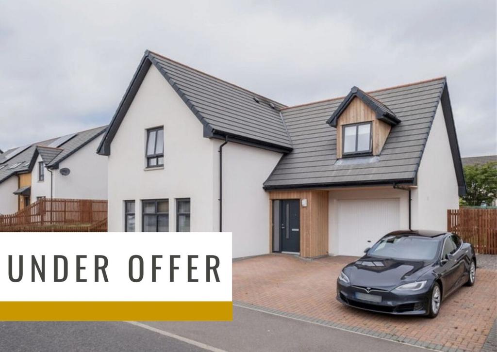 Holyrood Drive, Elgin 4 bed detached house £350,000