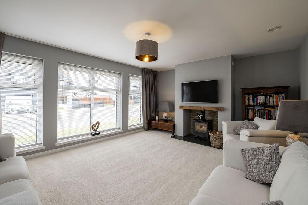Holyrood Drive, Elgin 4 bed detached house £350,000