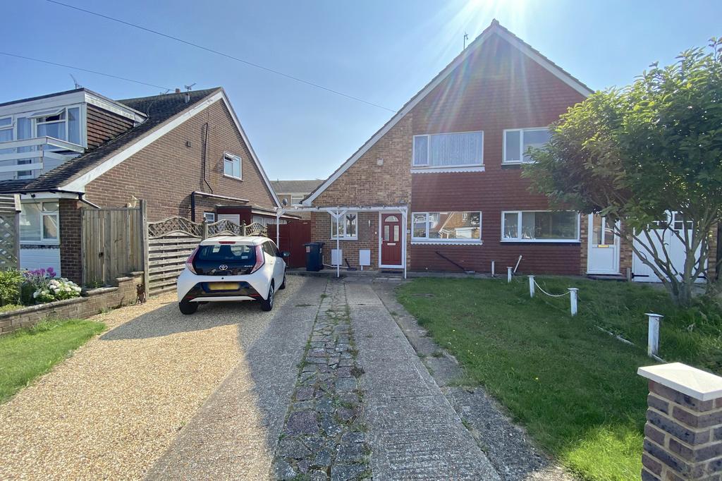 Chestnut Drive, Polegate, East... 2 bed semidetached house £285,000