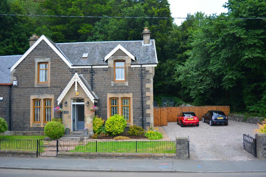 Alloa Road, Causewayhead, Stirling... 3 bed villa £345,000
