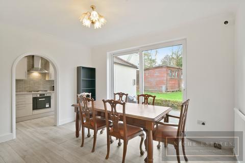 6 bedroom detached house to rent, Alexandra Grove, North Finchley, N12 - SEE 3D VIRTUAL TOUR!