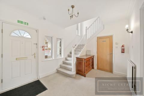 6 bedroom detached house to rent, Alexandra Grove, North Finchley, N12 - SEE 3D VIRTUAL TOUR!