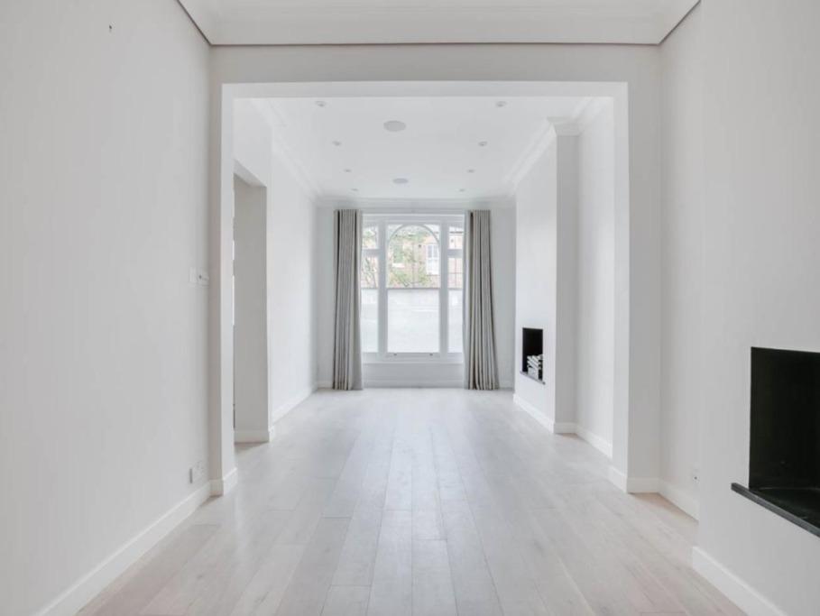 Studdridge Street, London, SW6 5 bed terraced house £8,667 pcm (£