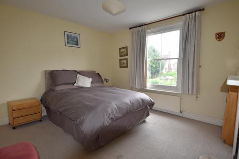 1, Townsend Cottages Coldharbour Road, Woking, GU22 8SN