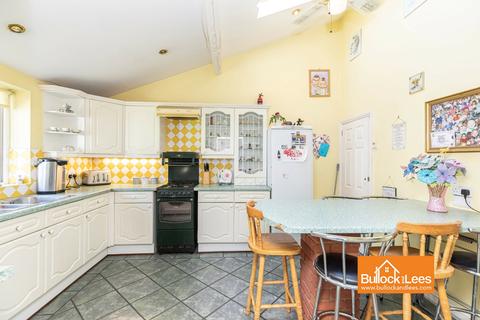 15 Langton Road, Bournemouth, BH7 6HS