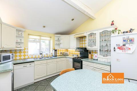 15 Langton Road, Bournemouth, BH7 6HS