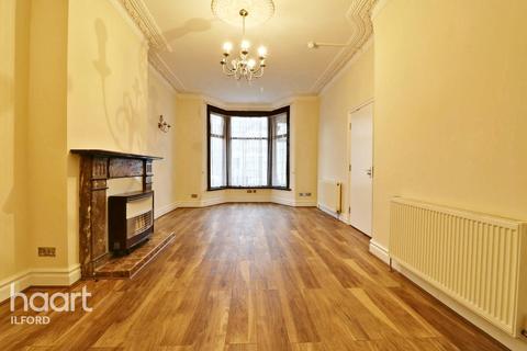 6 Courtland Avenue, Ilford, IG1 3DW