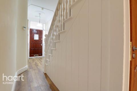 6 Courtland Avenue, Ilford, IG1 3DW