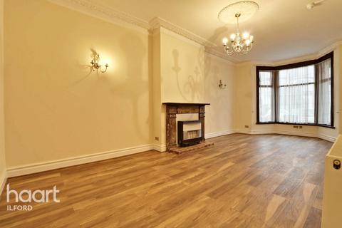 6 Courtland Avenue, Ilford, IG1 3DW