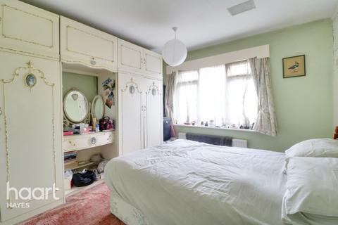 24a Park Road, Hayes, UB4 8JN