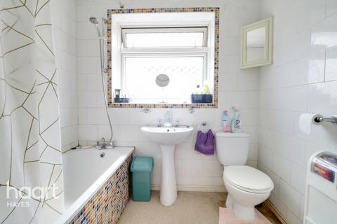 24a Park Road, Hayes, UB4 8JN