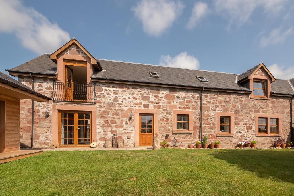 North Balloch, Alyth, Perthshire, PH11 4 bed barn conversion - £329,500