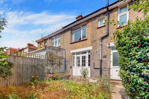 69 Manton Avenue, London, W7 2DY