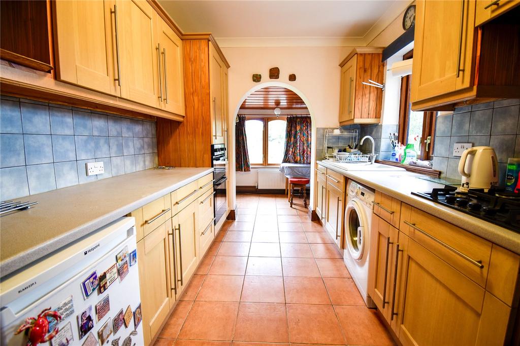 Goose Lane, Wickersley, Rotherham, S66 3 bed semidetached house £300,000