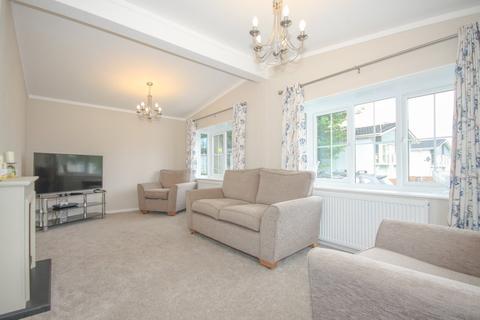 2 bedroom property for sale - Four Seasons Park, Labour In Vain Road, Wrotham