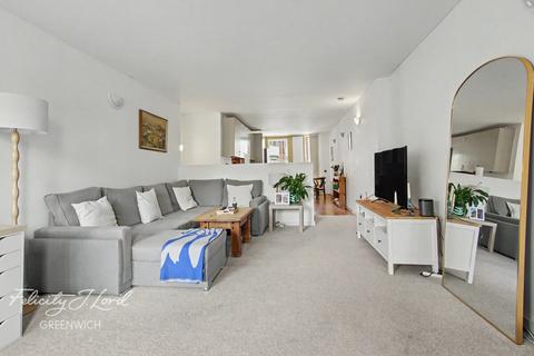 2 bedroom flat to rent, West Parkside, LONDON