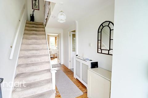20 East Road, London, E15 3QR