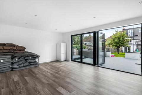 33 Mounthurst Road, Bromley, BR2 7QW