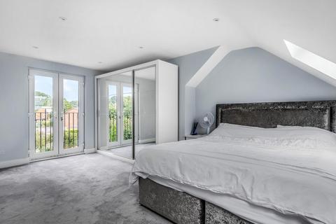 33 Mounthurst Road, Bromley, BR2 7QW