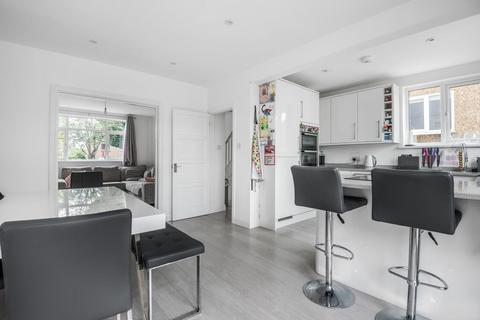 33 Mounthurst Road, Bromley, BR2 7QW