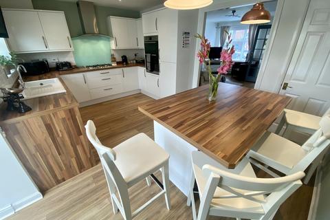 112 Haslington Road, Manchester, M22 5HU