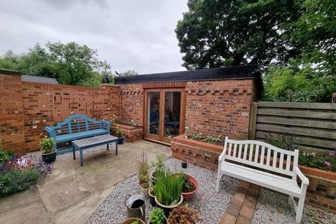 The Croft, 31 Back Lane, East Cowick, Goole, DN14 9ET