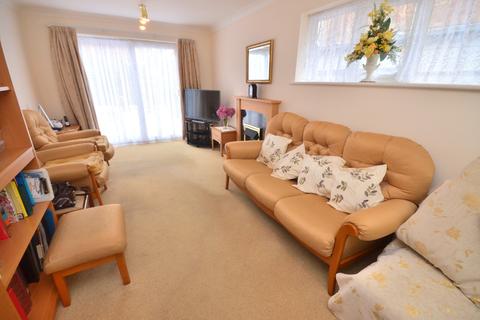 4 Carters Close, Clacton-on-sea, CO16 7AT