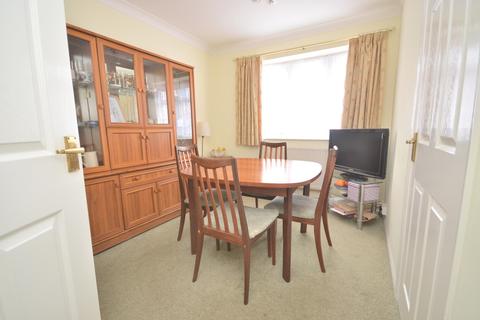 4 Carters Close, Clacton-on-sea, CO16 7AT