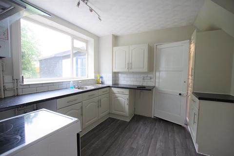 4 Broughton Close, Stafford, ST16 1QS