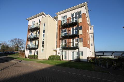 2 bedroom flat to rent, PARK VIEW ROAD, LEATHERHEAD, KT22