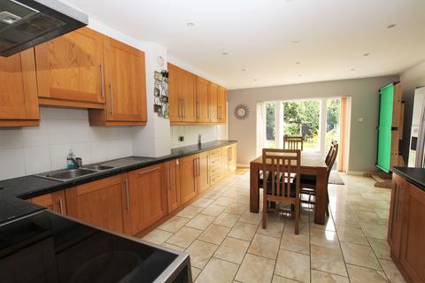 65 Hillside Road, Dartford, DA1 3NT