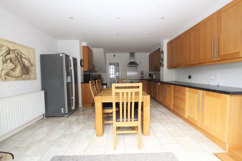 65 Hillside Road, Dartford, DA1 3NT