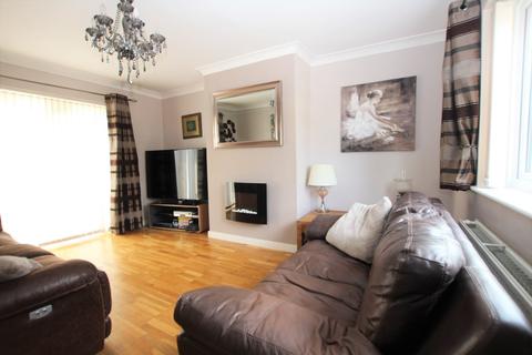 65 Hillside Road, Dartford, DA1 3NT