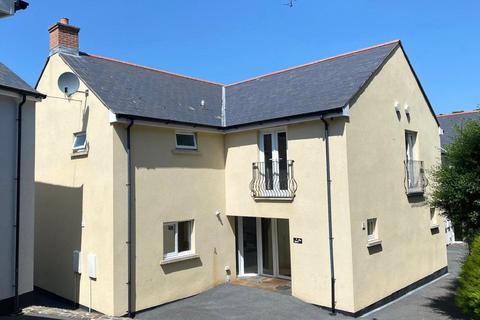 3 bedroom end of terrace house for sale, Castle Hall Road, Blackbridge, Milford Haven, Pembrokeshire, SA73