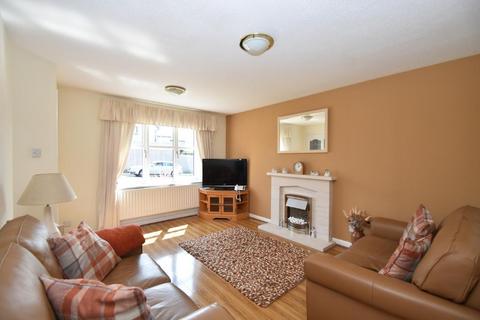 99 Briarcroft Drive, Robroyston, G33 1RD