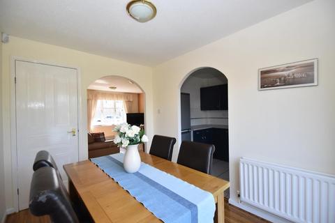 99 Briarcroft Drive, Robroyston, G33 1RD