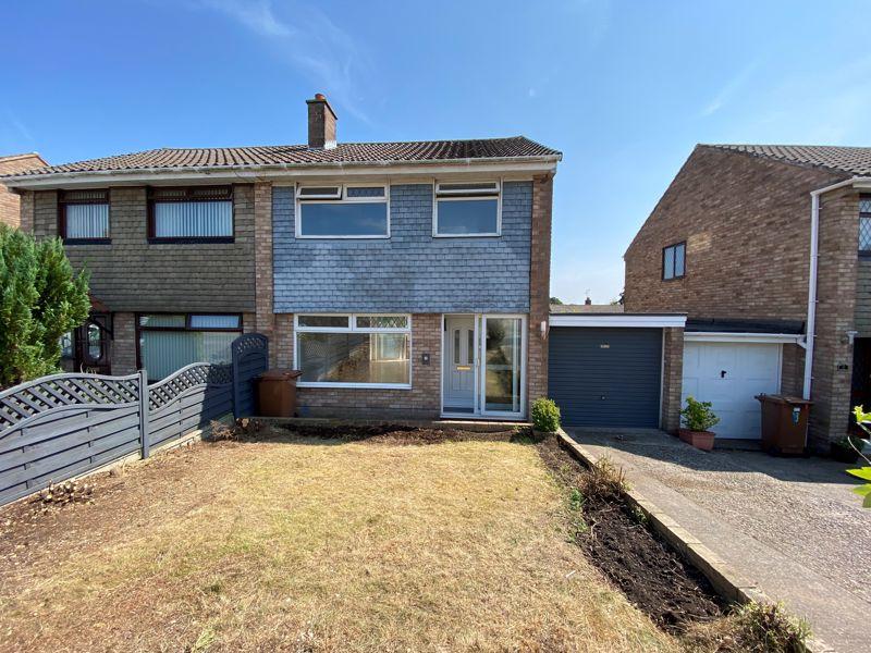 Backford Close, Prenton 3 bed semidetached house £170,000