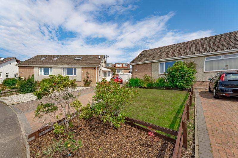 20 Stairlie Crescent, West Kilbride... 2 bed semidetached bungalow £