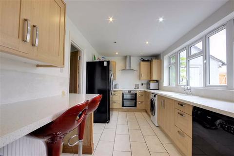 1, Holwell Manor Cottages Essendon Hill, Essendon, Hatfield, AL9 6AE