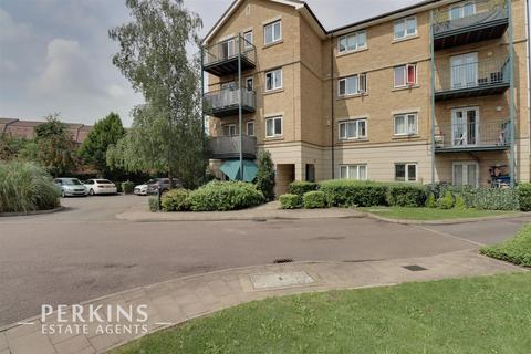 13 Fentiman Way, Harrow, HA2 8FD