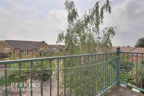 13 Fentiman Way, Harrow, HA2 8FD