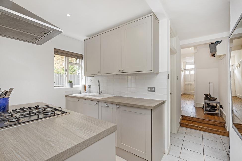 30276 moveli 70 second avenue 16 lo.jpg