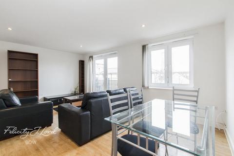 1 bedroom apartment to rent, Hereford Road, London