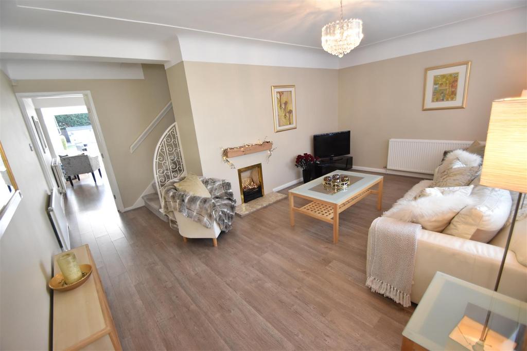 Beverley Gardens, Thingwall, Wirral 3 bed semidetached house £295,000