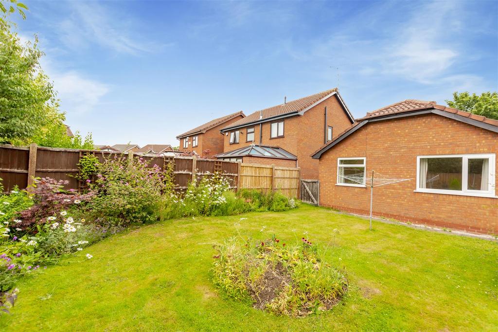 Darwin Road, Long Eaton 2 bed detached bungalow £249,950